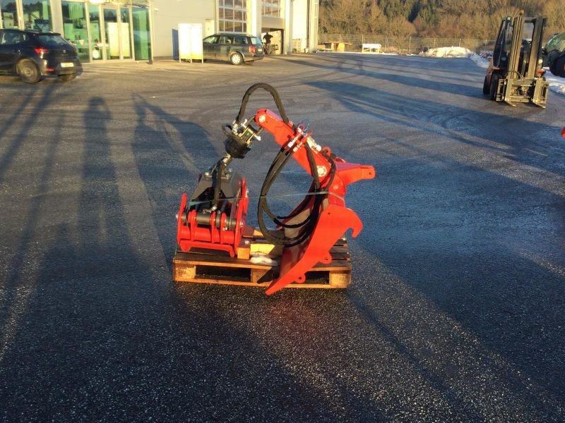 Ladekrane & Rückezange Türe ait Krpan RÜCKEZANGE KL 1500 FF, Neumaschine içinde Arnstorf (resim 3)