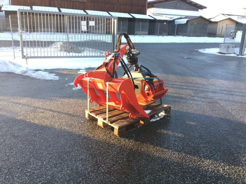 Ladekrane & Rückezange Türe ait Krpan RÜCKEZANGE KL 1500 FF, Neumaschine içinde Arnstorf (resim 1)