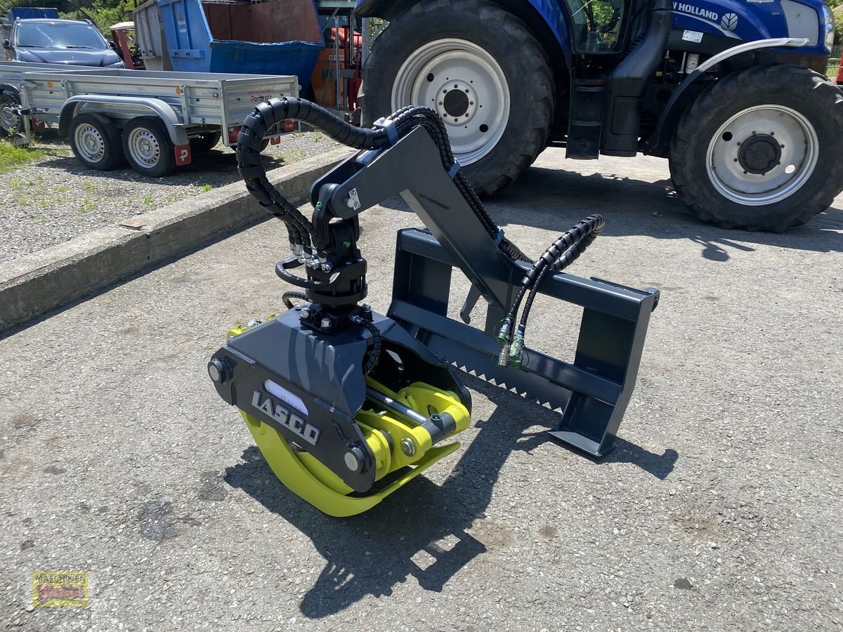 Ladekrane & Rückezange des Typs Lasco LA 1400 HZ Holzzange mit Euroaufnahme., Neumaschine in Kötschach (Bild 9)