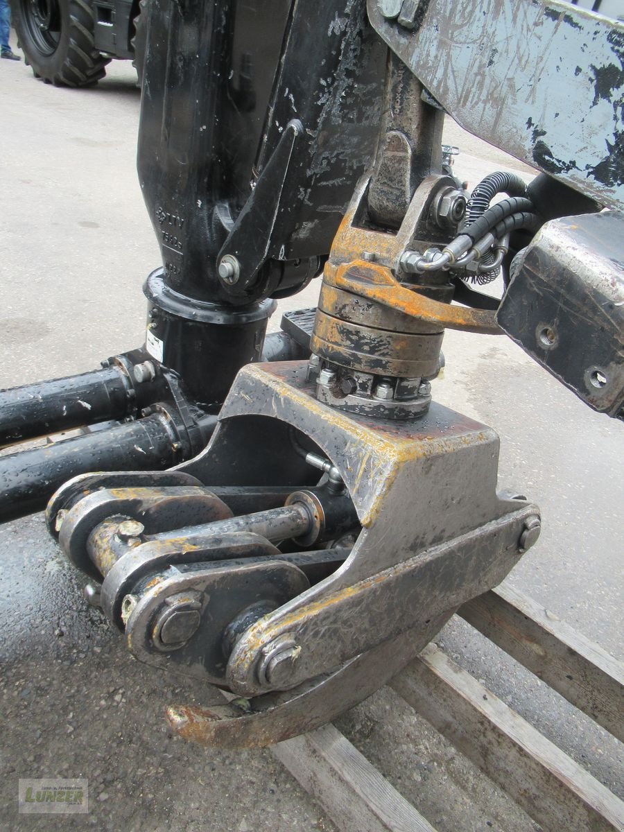 Ladekrane & Rückezange of the type Liv L8.90 HDT, Gebrauchtmaschine in Kaumberg (Picture 4)