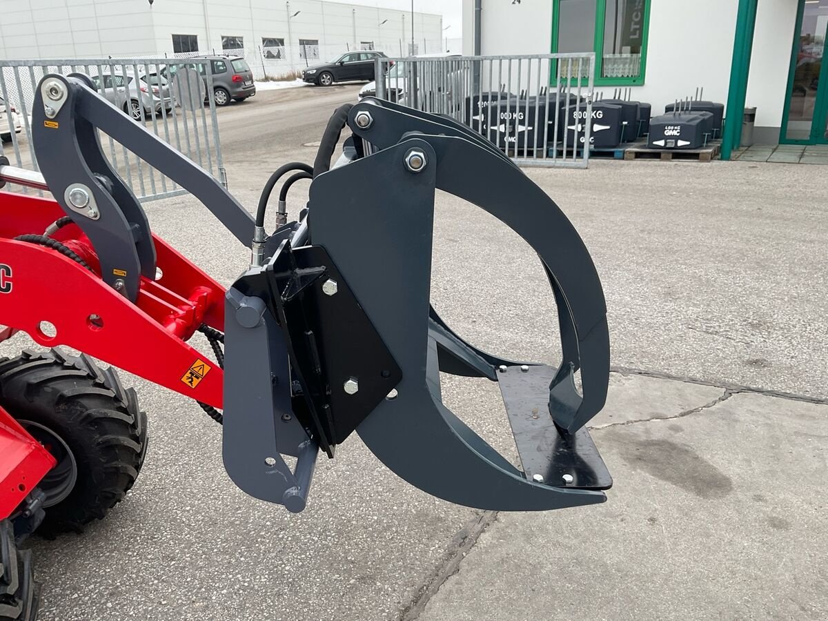 Ladekrane & Rückezange of the type Multiforest Polterzange, Neumaschine in Zwettl (Picture 7)