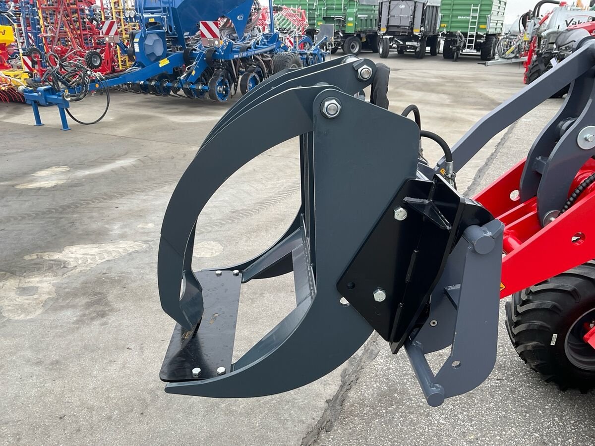 Ladekrane & Rückezange of the type Multiforest Polterzange, Neumaschine in Zwettl (Picture 8)