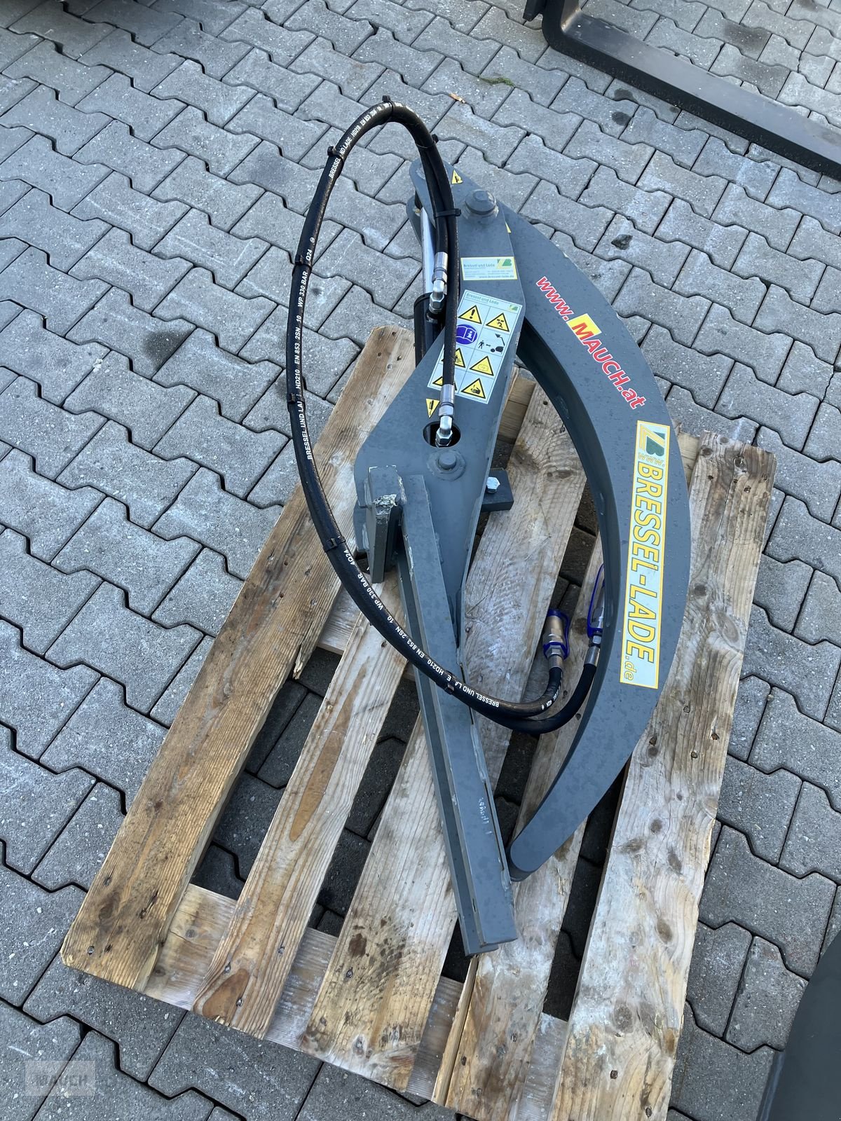 Ladekrane & Rückezange des Typs Sonstige Bressel & Lade Niederhalter, Gebrauchtmaschine in Burgkirchen (Bild 2)