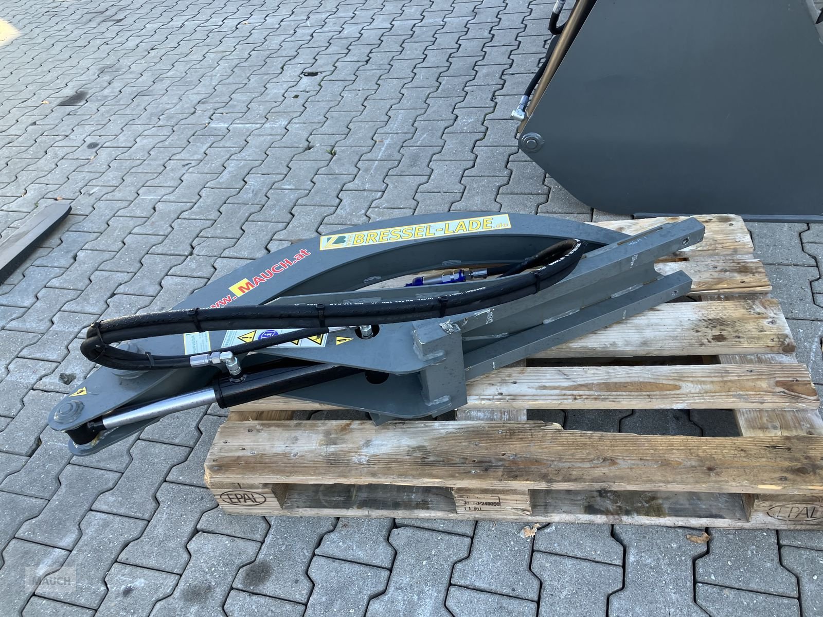 Ladekrane & Rückezange des Typs Sonstige Bressel & Lade Niederhalter, Gebrauchtmaschine in Burgkirchen (Bild 4)