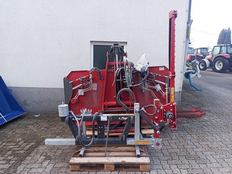 Ladekrane & Rückezange typu Sonstige Fliegl Hecken- u. Seitenastschere für Frontanbau, Neumaschine w St. Marienkirchen (Zdjęcie 7)