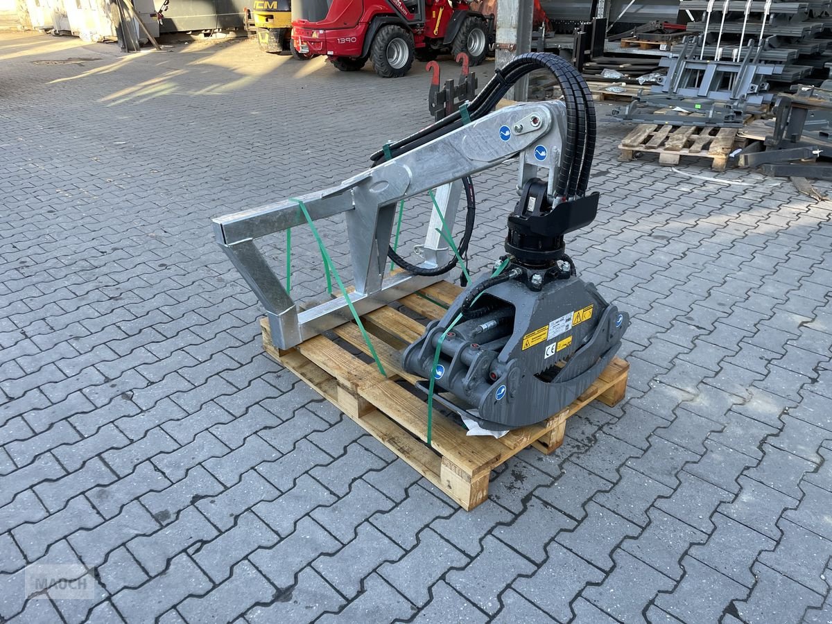 Ladekrane & Rückezange des Typs Sonstige Mauch Holzzange für Hoflader prompt verfügbar, Neumaschine in Burgkirchen (Bild 10)