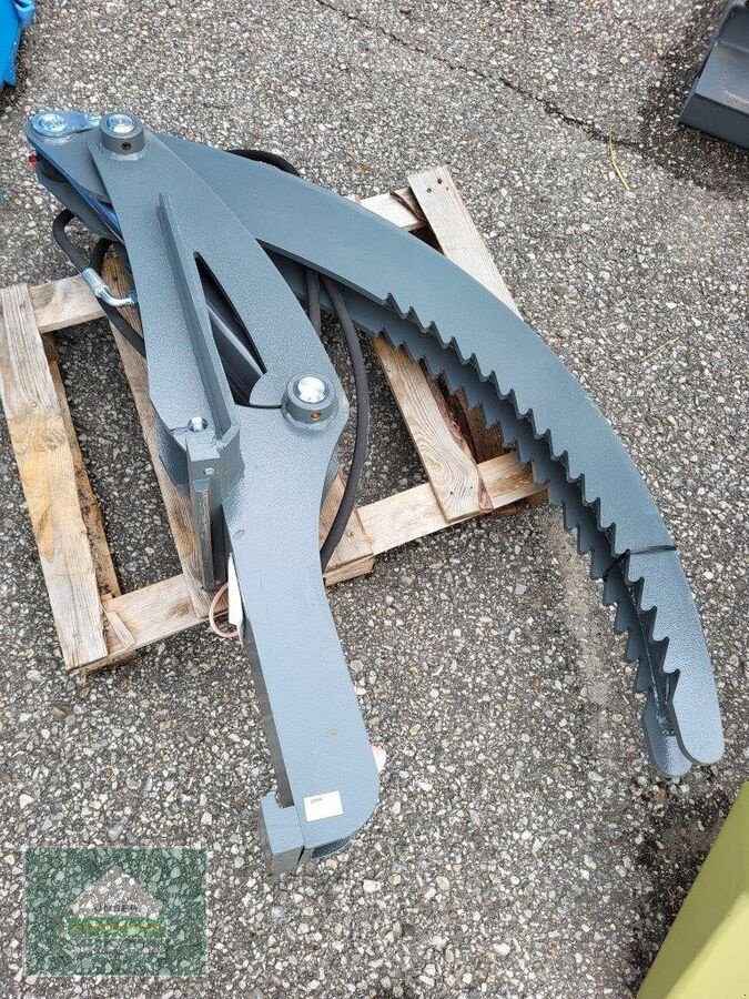 Ladekrane & Rückezange of the type Sonstige Niederhalter, Neumaschine in Perg (Picture 1)