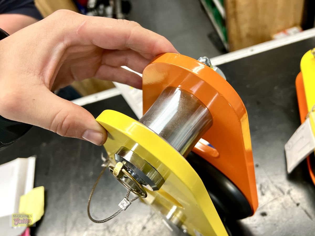 Ladekrane & Rückezange of the type Sonstige PEWAG ULTRA 8.5/17 und ULTRA 5.5/11 Umlenkrollen, Neumaschine in Kötschach (Picture 4)