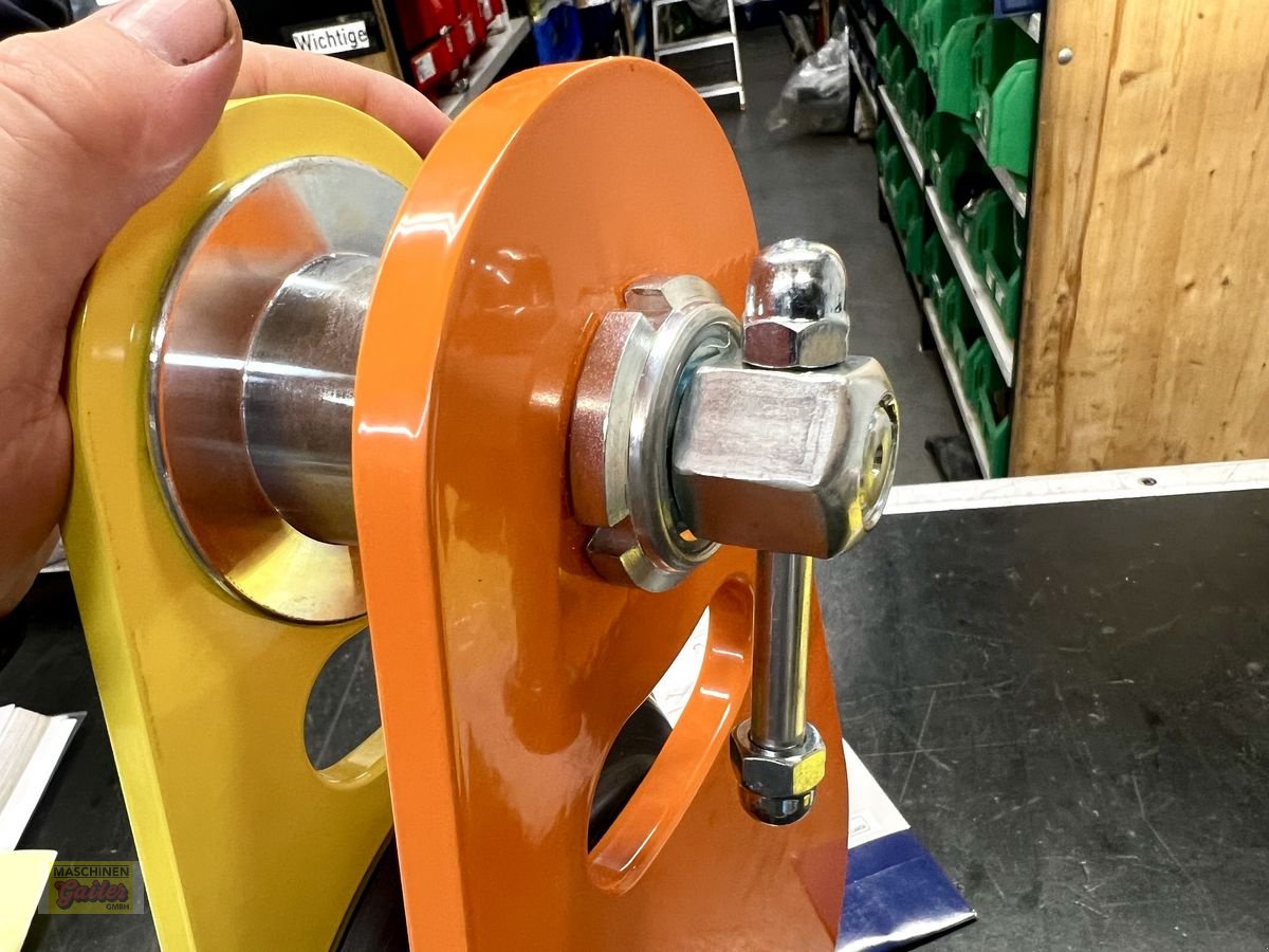 Ladekrane & Rückezange of the type Sonstige PEWAG ULTRA 8.5/17 und ULTRA 5.5/11 Umlenkrollen, Neumaschine in Kötschach (Picture 7)