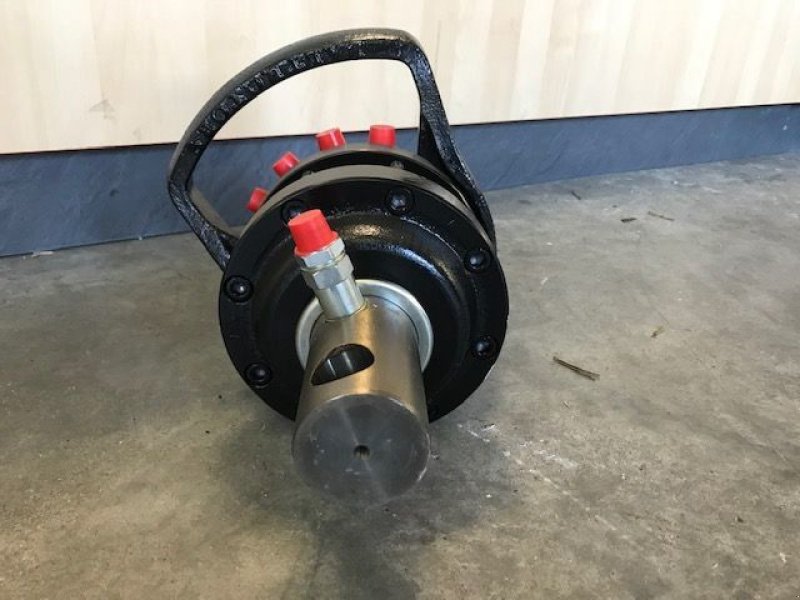 Ladekrane & Rückezange of the type Sonstige Rotator CR400 Welle DM 59mm 4to, Neumaschine in Tamsweg (Picture 9)