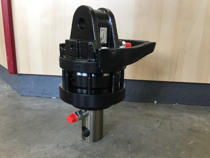 Ladekrane & Rückezange of the type Sonstige Rotator CR400 Welle DM 59mm 4to, Neumaschine in Tamsweg (Picture 5)