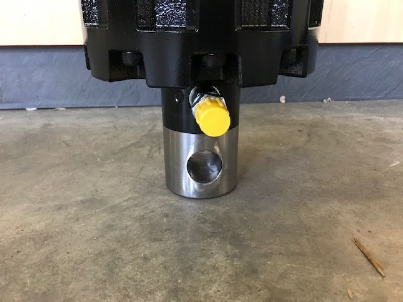 Ladekrane & Rückezange des Typs Sonstige Rotator CR500 Welle DM 69mm 5,5to, Neumaschine in Tamsweg (Bild 7)