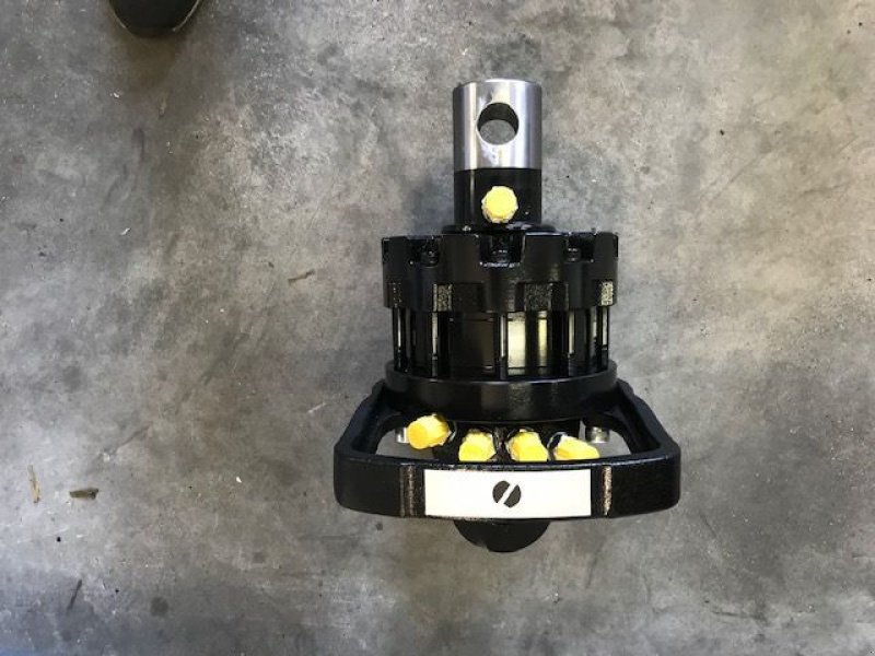 Ladekrane & Rückezange des Typs Sonstige Rotator CR500 Welle DM 69mm 5,5to, Neumaschine in Tamsweg (Bild 10)