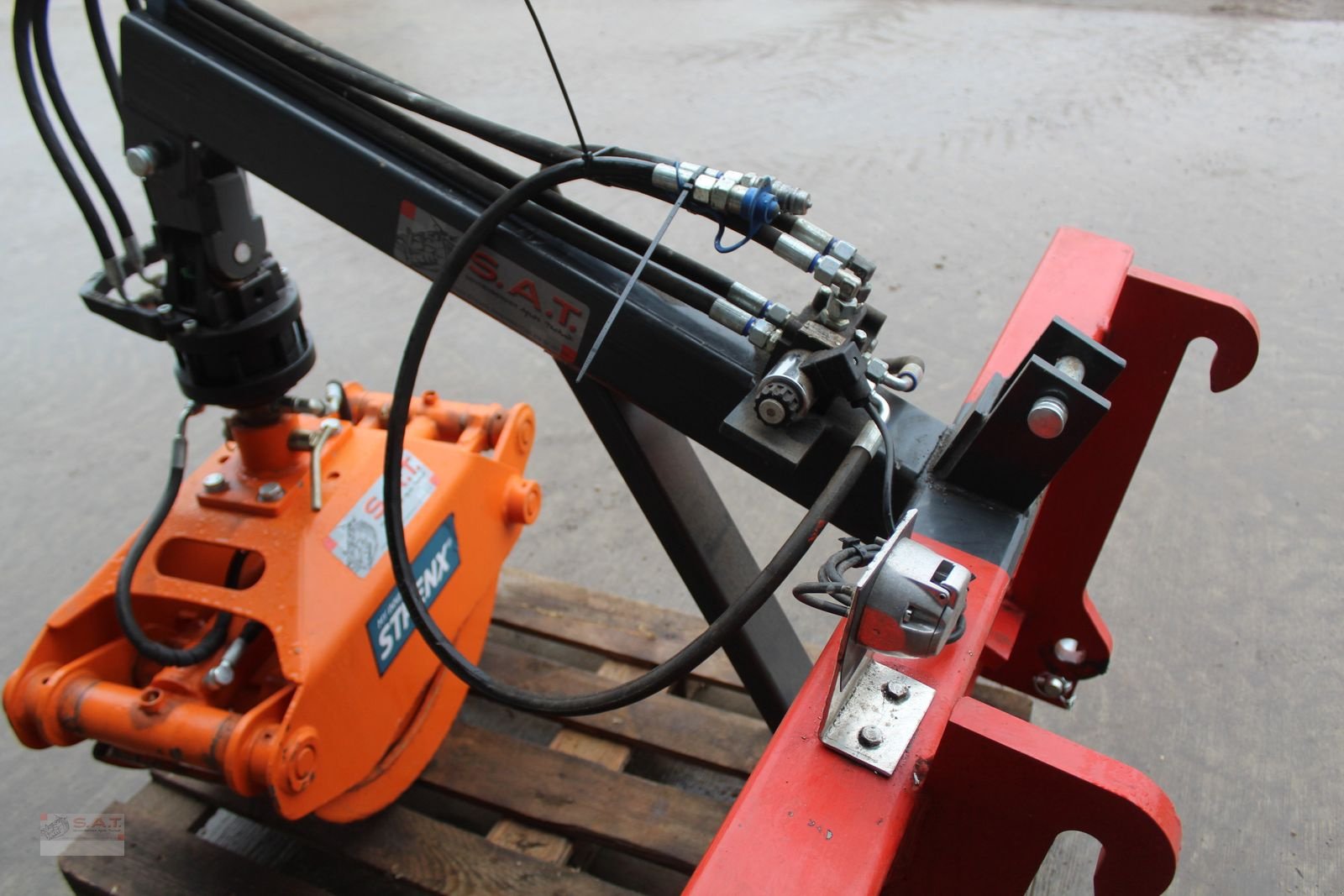 Ladekrane & Rückezange a típus Sonstige Rückezange-Ausleger-Rotator, Gebrauchtmaschine ekkor: Eberschwang (Kép 4)