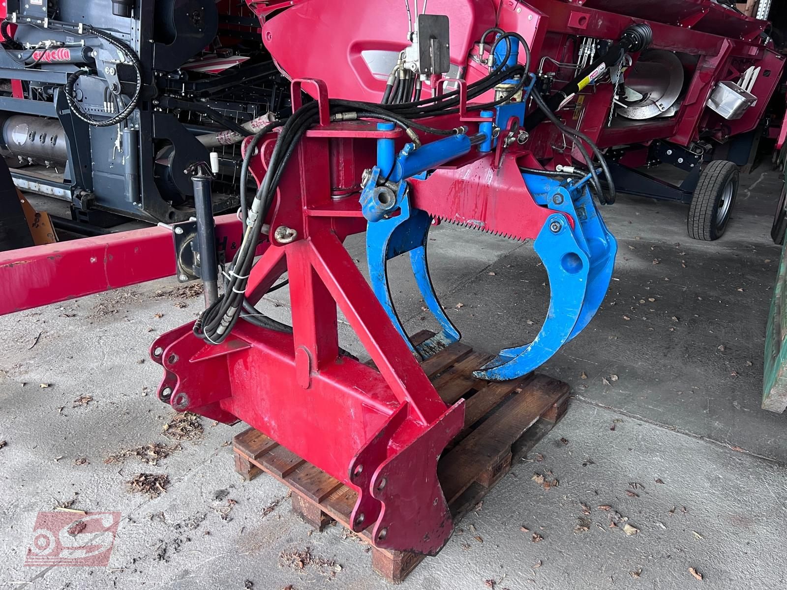 Ladekrane & Rückezange Türe ait Sonstige Rückezange mit Rotoator, Gebrauchtmaschine içinde Offenhausen (resim 1)