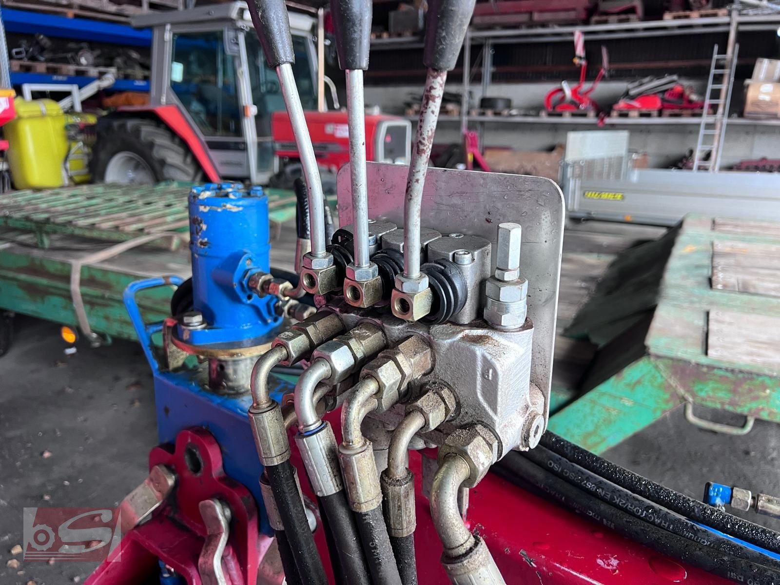 Ladekrane & Rückezange Türe ait Sonstige Rückezange mit Rotoator, Gebrauchtmaschine içinde Offenhausen (resim 6)