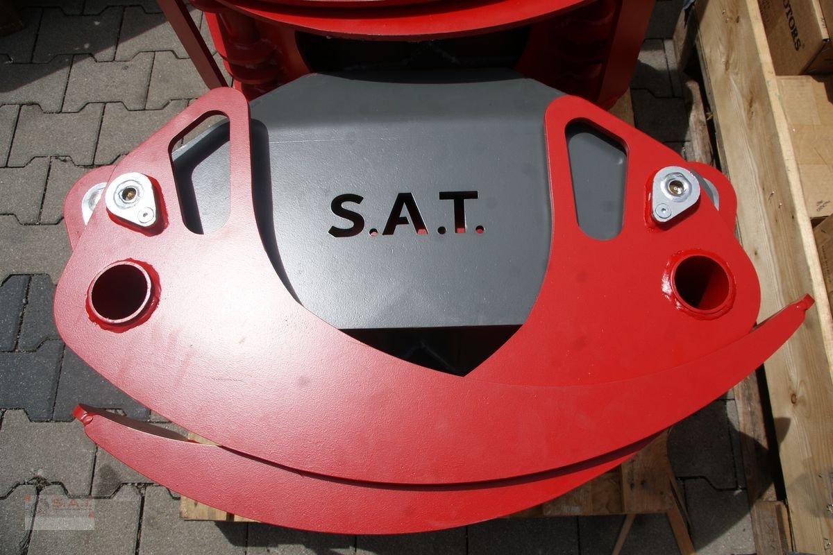 Ladekrane & Rückezange of the type Sonstige Rückezangen 0,95 bis 1,93 m ÖW-NEU, Neumaschine in Eberschwang (Picture 2)