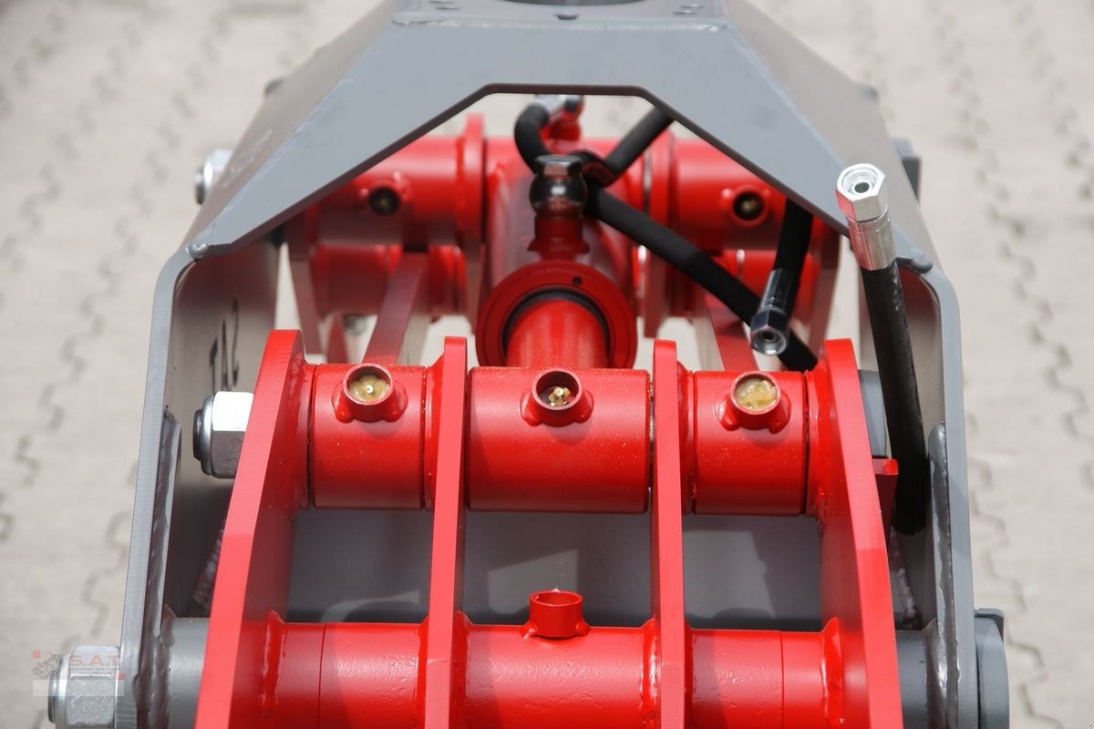 Ladekrane & Rückezange of the type Sonstige Rückezangen 0,95 bis 1,93 m ÖW-NEU, Neumaschine in Eberschwang (Picture 24)