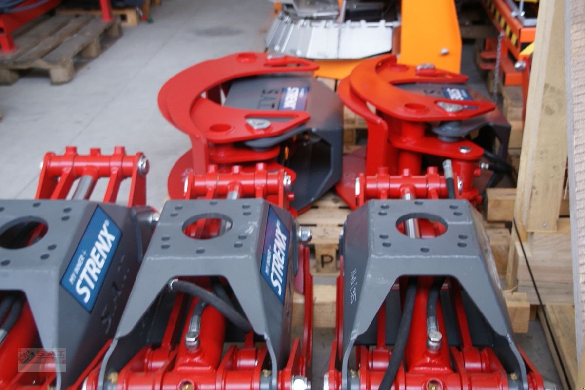 Ladekrane & Rückezange of the type Sonstige Rückezangen 0,95 bis 1,93 m ÖW-NEU, Neumaschine in Eberschwang (Picture 9)