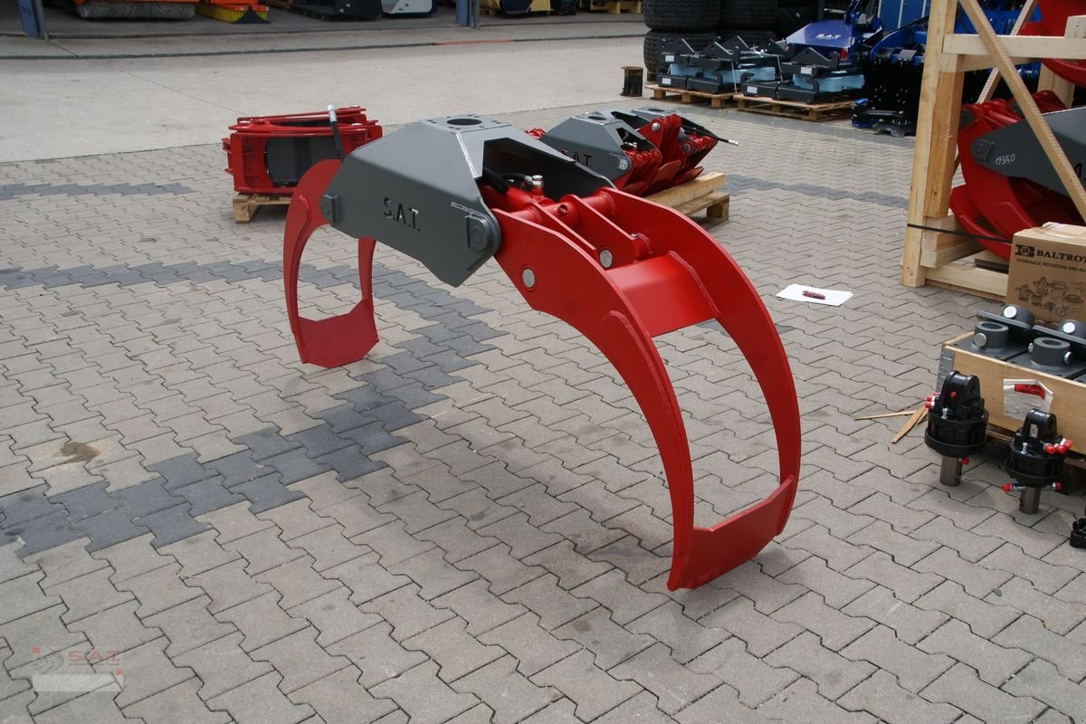 Ladekrane & Rückezange of the type Sonstige Rückezangen 0,95 bis 1,93 m ÖW-NEU, Neumaschine in Eberschwang (Picture 19)