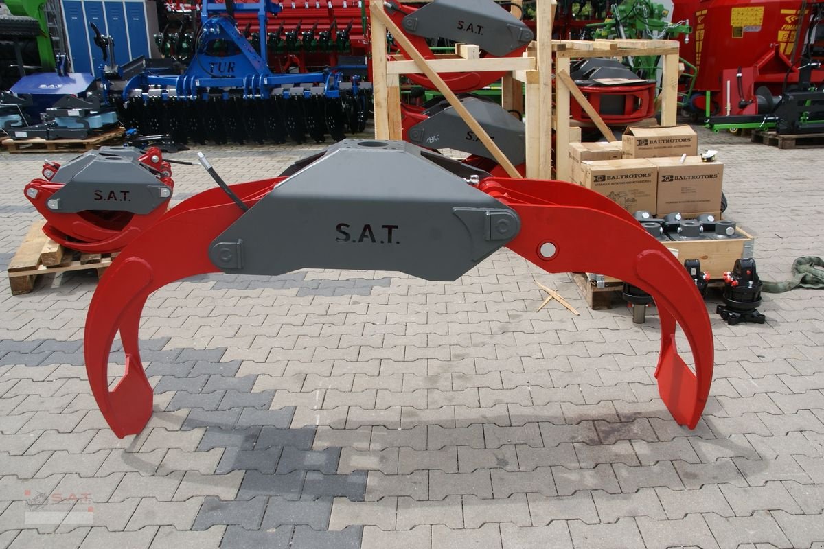 Ladekrane & Rückezange of the type Sonstige Rückezangen 0,95 bis 1,93 m ÖW-NEU, Neumaschine in Eberschwang (Picture 20)