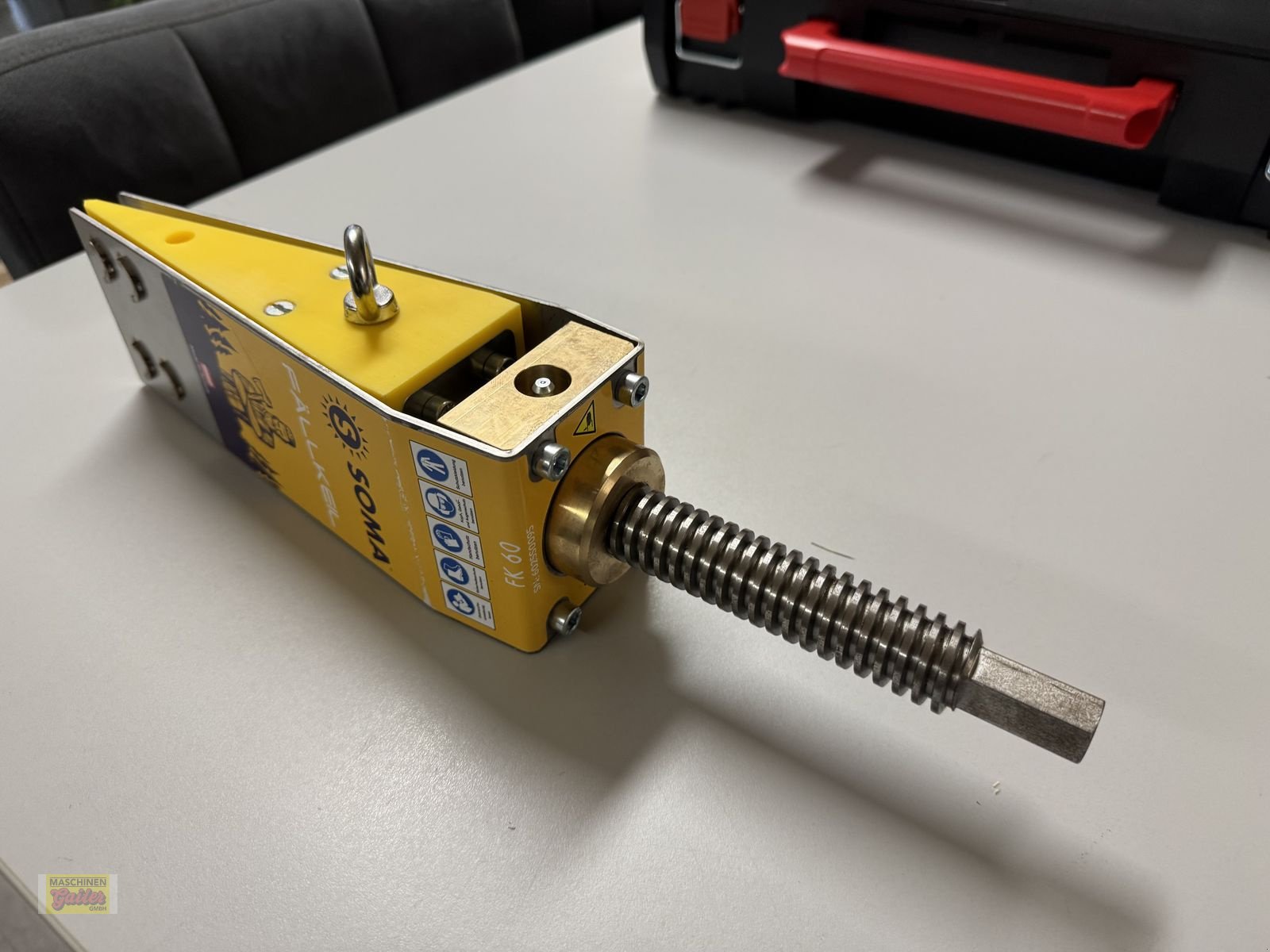 Ladekrane & Rückezange of the type Sonstige SOMA Fällkeil FK60 mit Milwaukee Schlagschrauber, Neumaschine in Kötschach (Picture 7)