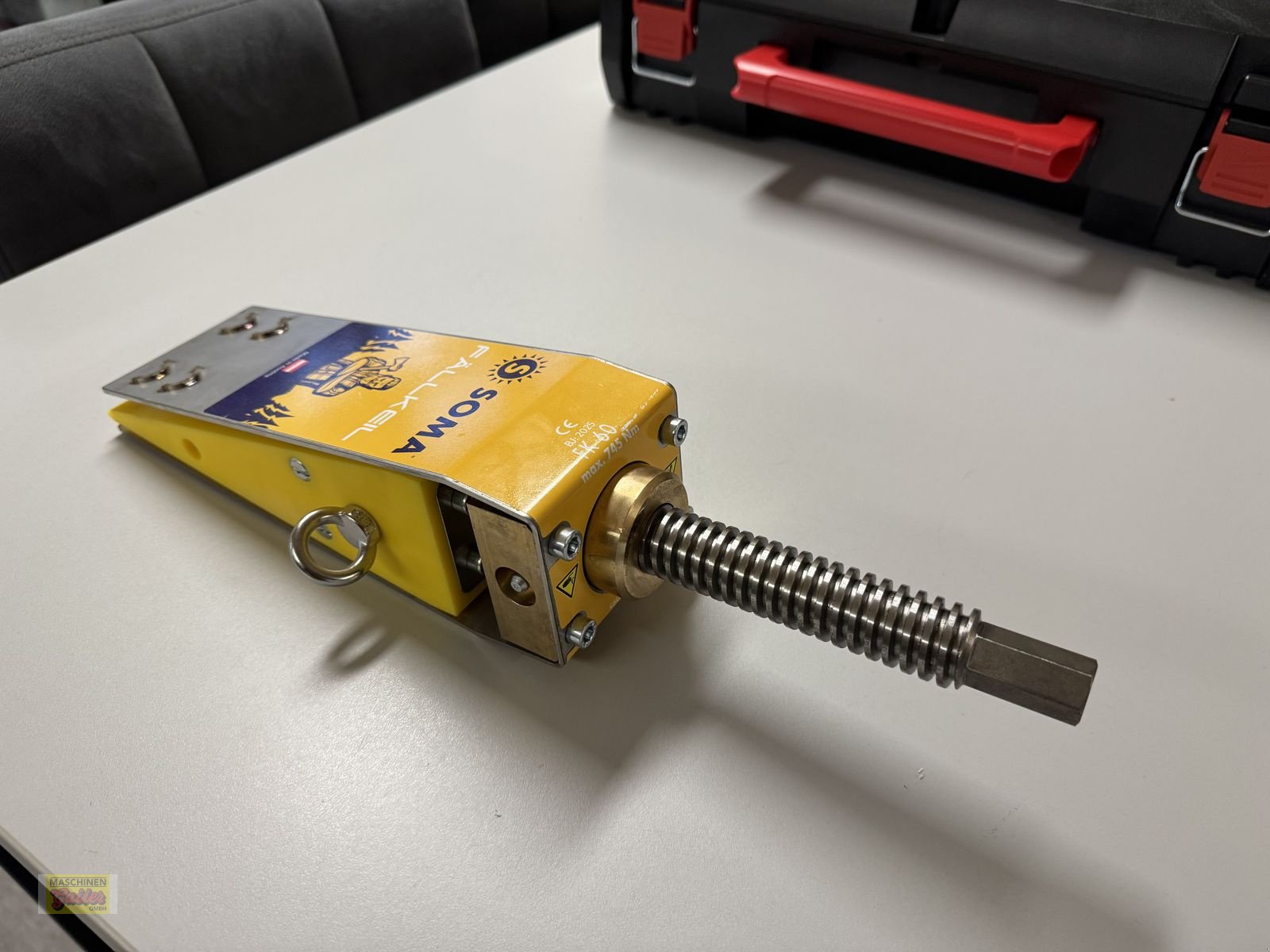 Ladekrane & Rückezange of the type Sonstige SOMA Fällkeil FK60 mit Milwaukee Schlagschrauber, Neumaschine in Kötschach (Picture 5)