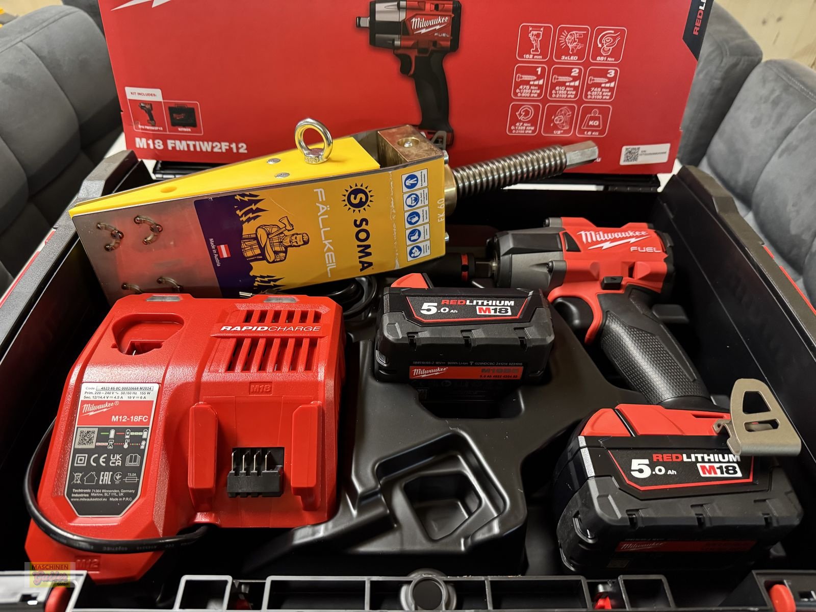 Ladekrane & Rückezange of the type Sonstige SOMA Fällkeil FK60 mit Milwaukee Schlagschrauber, Neumaschine in Kötschach (Picture 19)