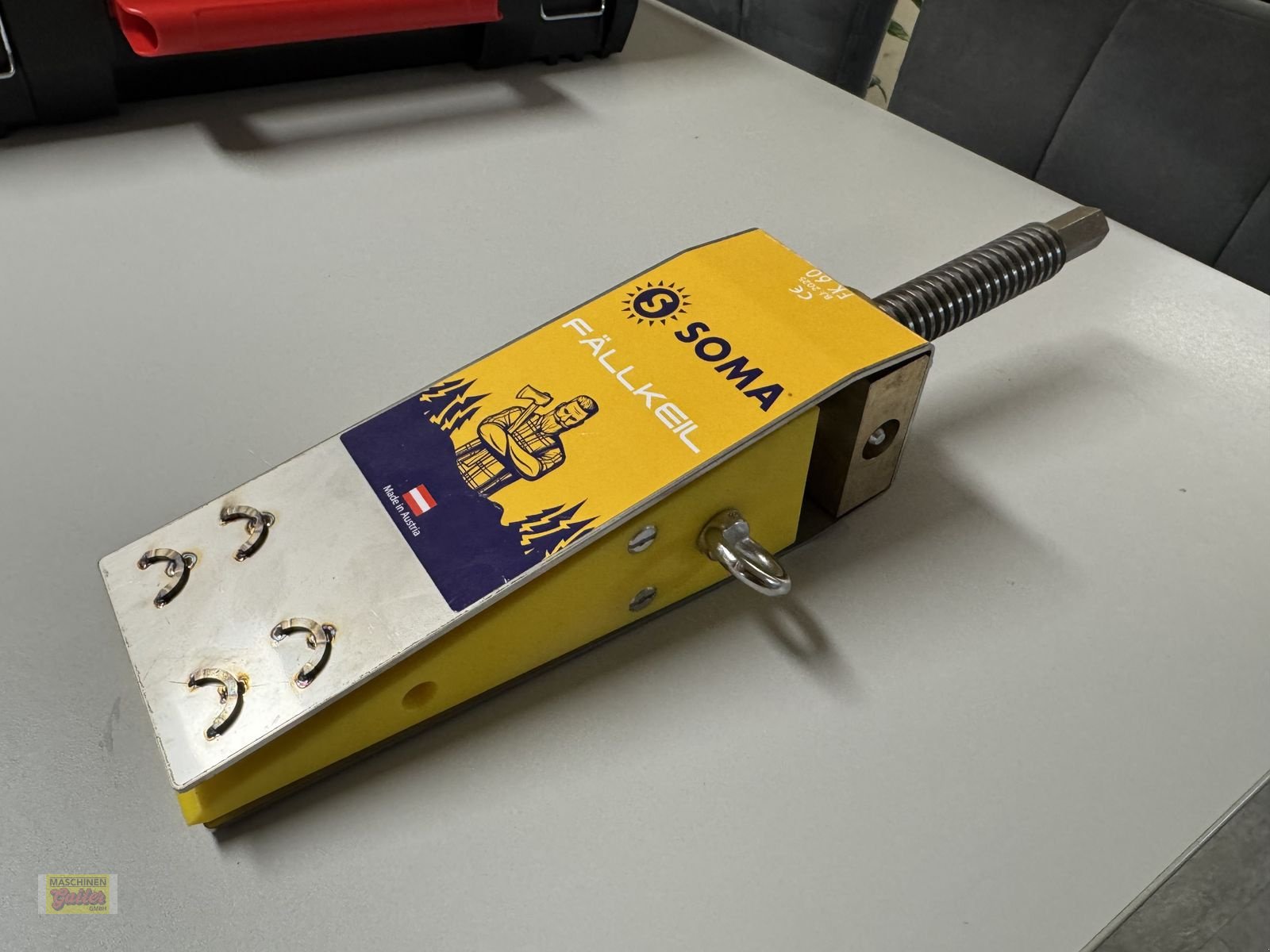 Ladekrane & Rückezange of the type Sonstige SOMA Fällkeil FK60 mit Milwaukee Schlagschrauber, Neumaschine in Kötschach (Picture 4)