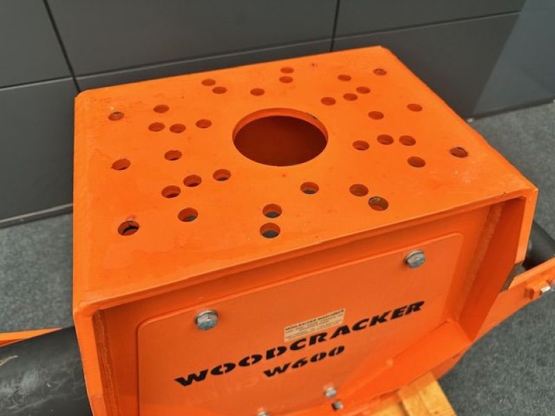 Ladekrane & Rückezange typu Sonstige Spaltzange Woodcracker W600 Ausstellungsstück, Neumaschine v Tamsweg (Obrázek 8)