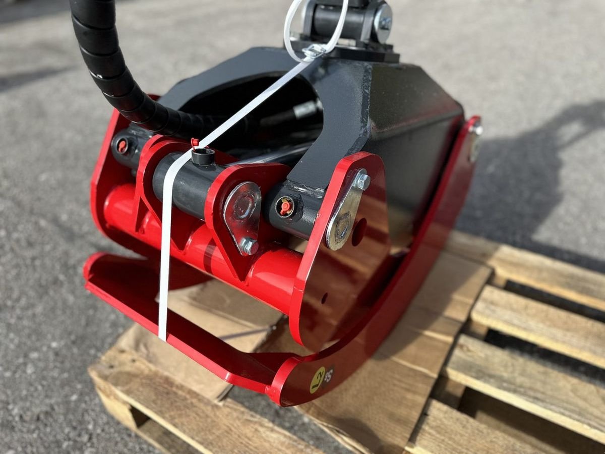 Ladekrane & Rückezange des Typs Sonstige Stekro Rückezange hydraulisch, Neumaschine in St. Marienkirchen (Bild 10)