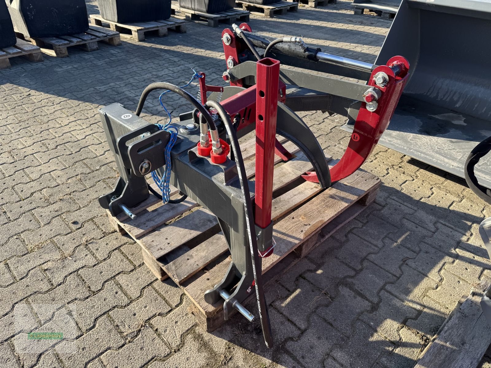 Ladekrane & Rückezange of the type Stekro Baracus Mini 1,5m, Neumaschine in Hartberg (Picture 1)