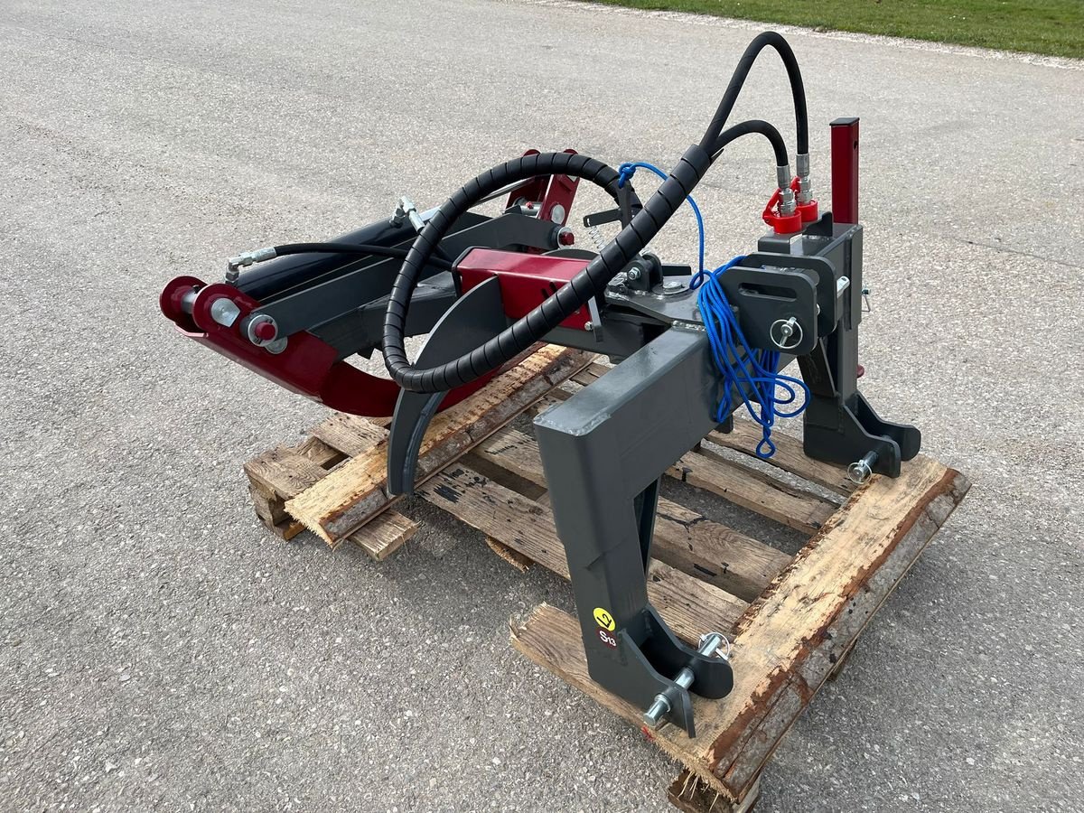 Ladekrane & Rückezange of the type Stekro Rückezange 1500 Mini, Neumaschine in NATTERNBACH (Picture 13)