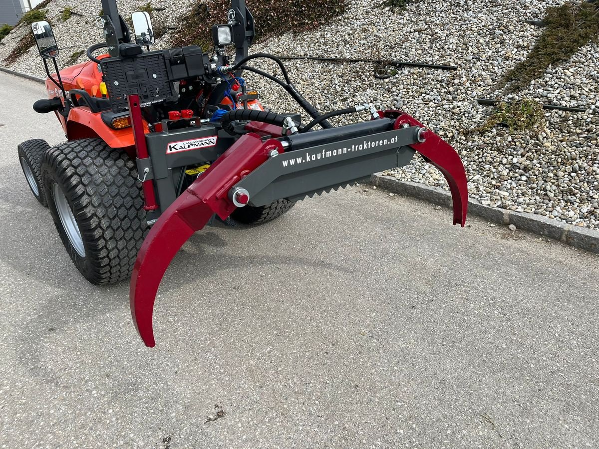 Ladekrane & Rückezange of the type Stekro Rückezange 1500 Mini, Neumaschine in NATTERNBACH (Picture 3)