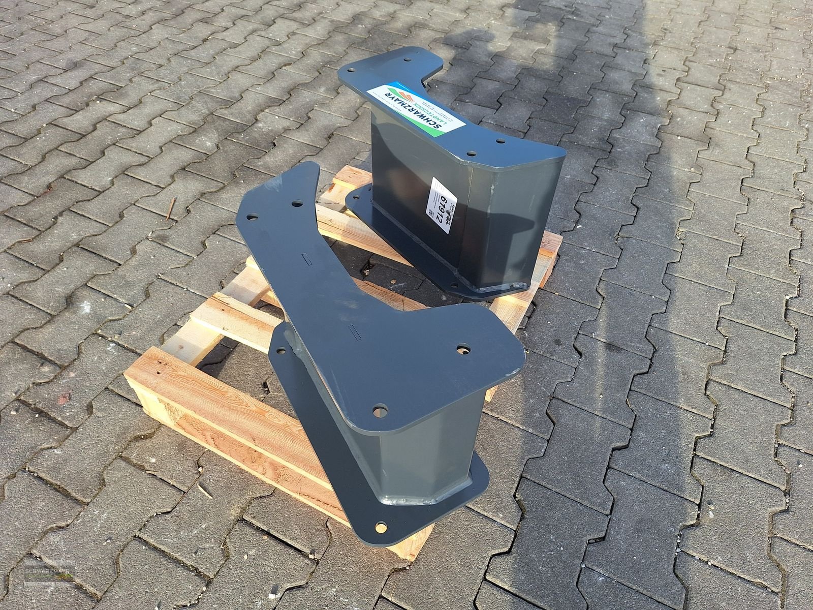 Ladekrane & Rückezange typu Uniforest Schildverbreitereung, Neumaschine v Aurolzmünster (Obrázek 4)