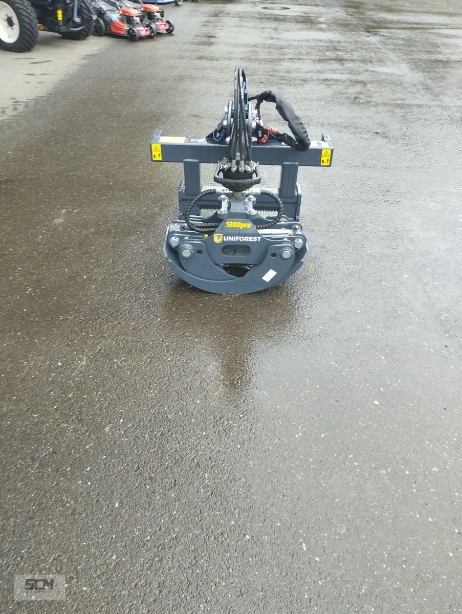 Ladekrane & Rückezange of the type Uniforest Scorpion 1300 FH, Neumaschine in St. Marein (Picture 6)