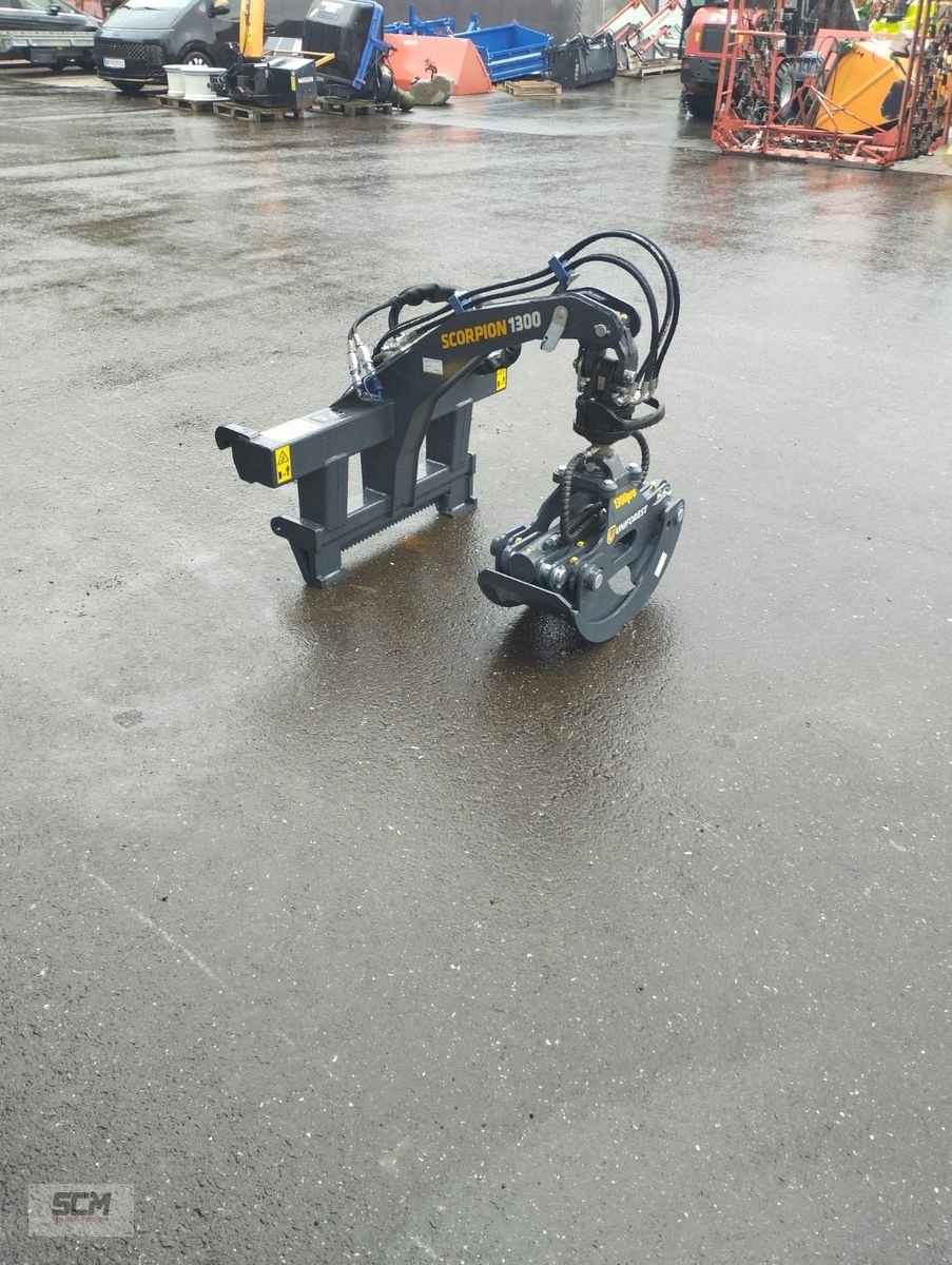 Ladekrane & Rückezange of the type Uniforest Scorpion 1300 FH, Neumaschine in St. Marein (Picture 1)