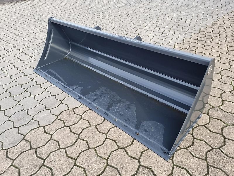 Ladeschaufel des Typs AF-Landtechnik 2,4m M Schaufel Erdschaufel, Neumaschine in Stemwede (Bild 1)