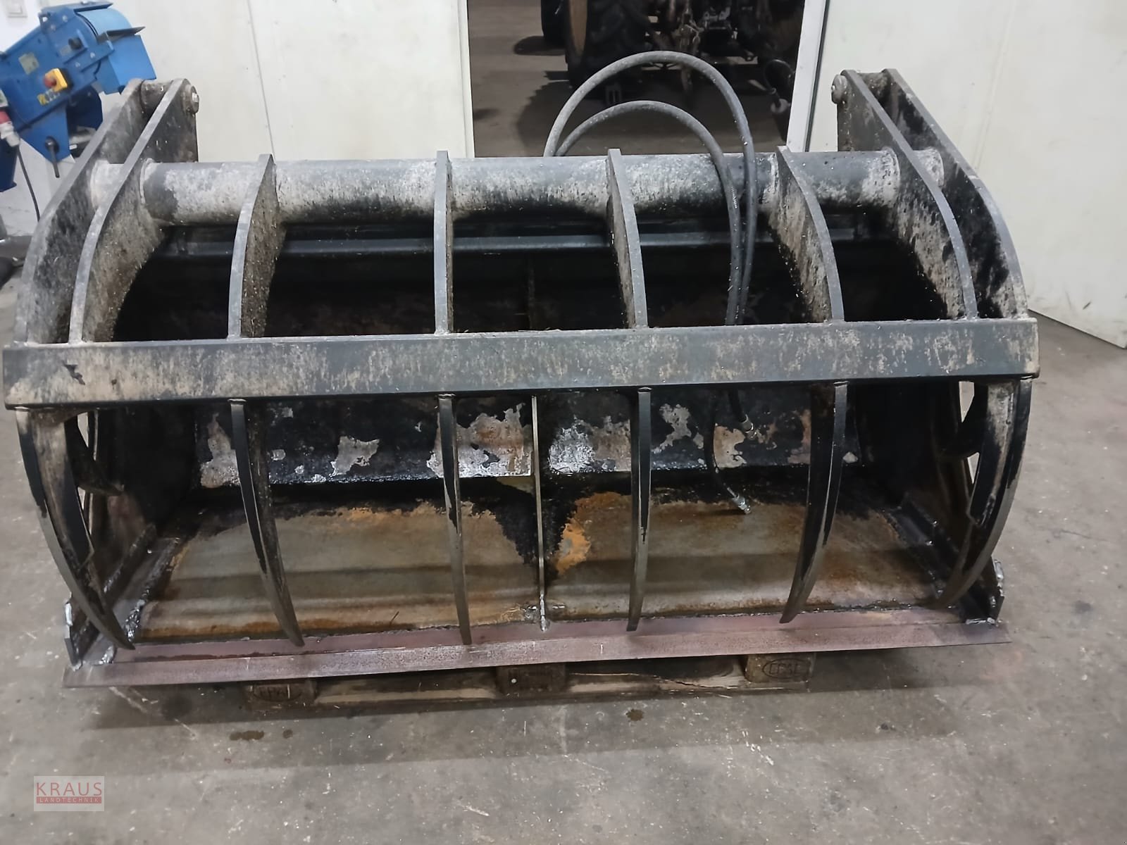 Ladeschaufel des Typs Alö 185 H, Gebrauchtmaschine in Geiersthal (Bild 1)