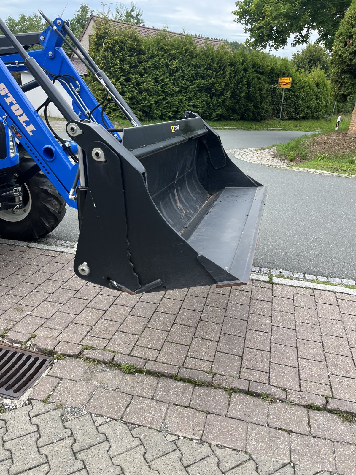 Ladeschaufel des Typs Alö 210MP EURO, Gebrauchtmaschine in Hagenbüchach (Bild 4)