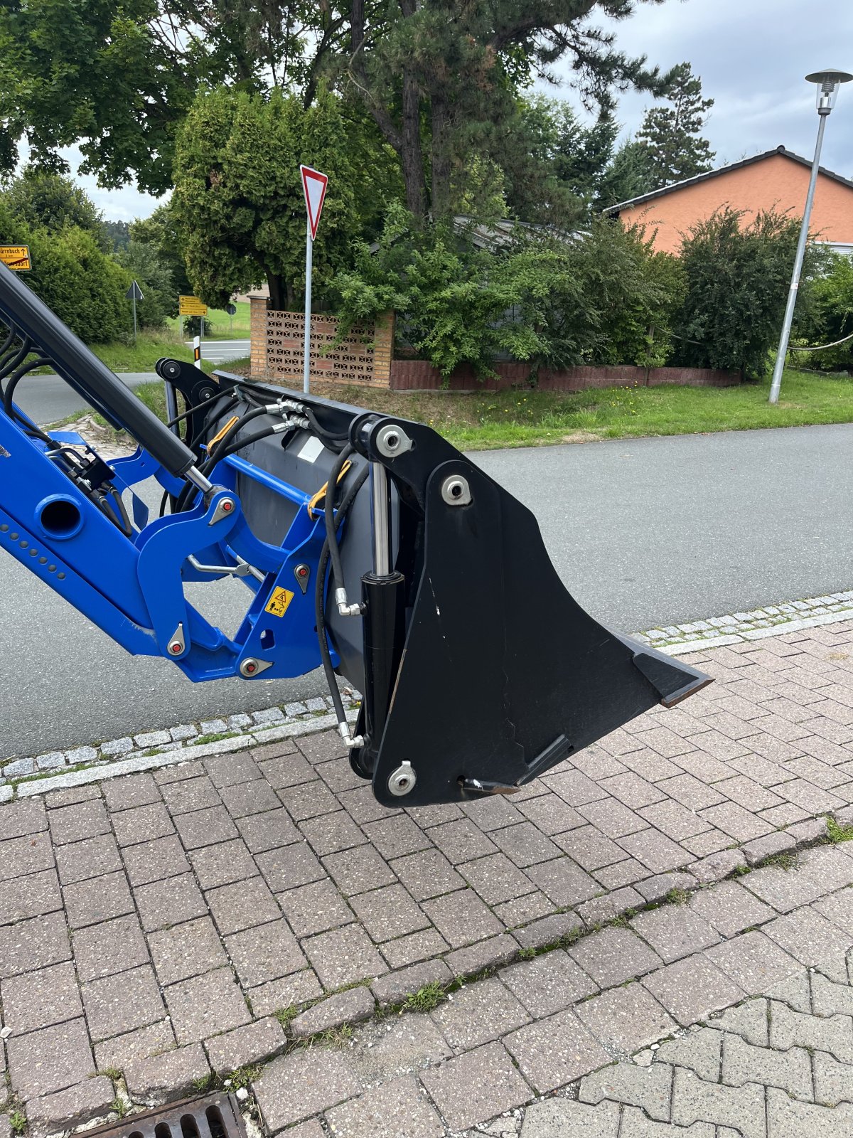 Ladeschaufel des Typs Alö 210MP EURO, Gebrauchtmaschine in Hagenbüchach (Bild 5)