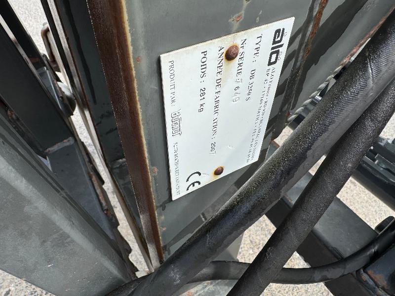 Ladeschaufel tipa Alö DBS 3250, Gebrauchtmaschine u Wargnies Le Grand (Slika 5)