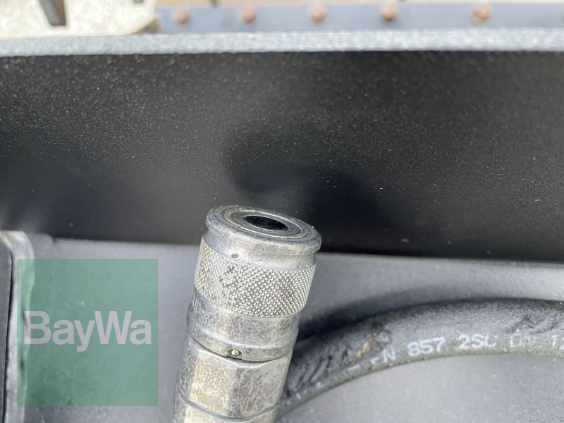 Ladeschaufel des Typs Alö POWERGRAB M+ 220, Gebrauchtmaschine in Bamberg (Bild 7)