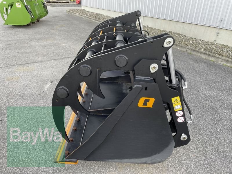 Ladeschaufel des Typs Alö POWERGRAB M+ 220, Gebrauchtmaschine in Bamberg (Bild 3)