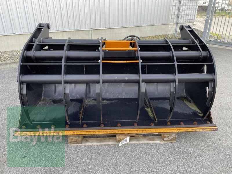 Ladeschaufel des Typs Alö POWERGRAB M+ 220, Gebrauchtmaschine in Bamberg (Bild 2)