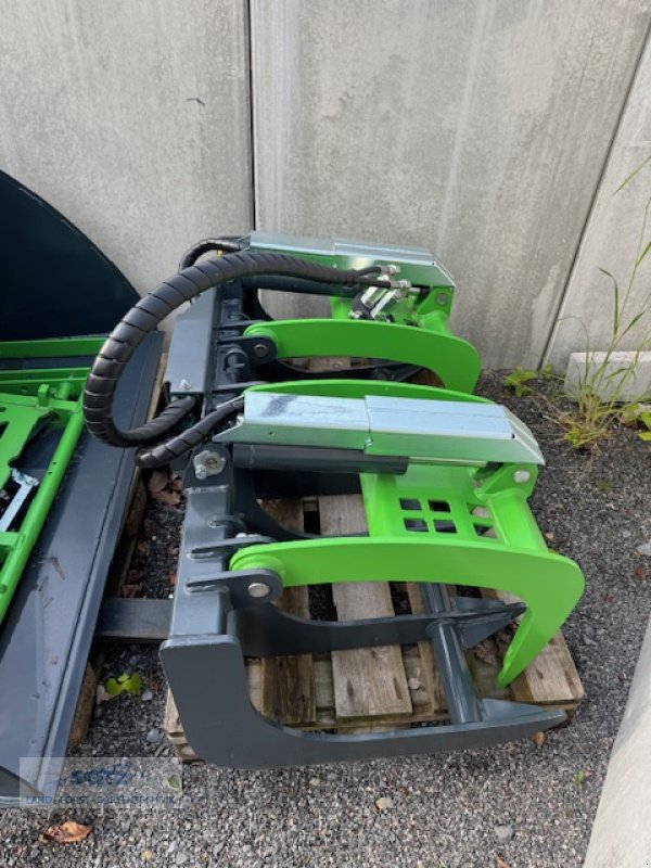 Ladeschaufel des Typs Avant Wurzelgreifer 1300 mm, Neumaschine in Lindenfels-Glattbach (Bild 1)