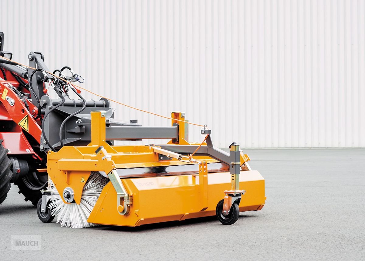 Ladeschaufel des Typs Bema 20 Kehrmaschine AKTION, Neumaschine in Burgkirchen (Bild 1)