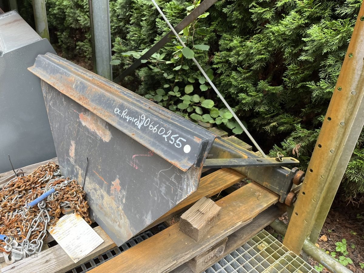 Ladeschaufel typu Bema Kehrmaschinenanbau mit Rollniveauausgleich MV, Gebrauchtmaschine v Burgkirchen (Obrázek 3)