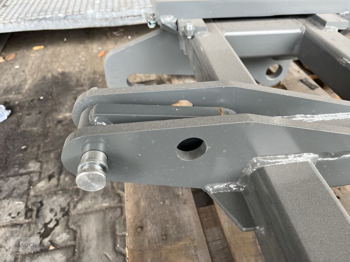 Ladeschaufel tip Bressel & Lade Adapter Claas Scorpion auf Dreipunkt A20, Neumaschine in Burgkirchen (Poză 11)