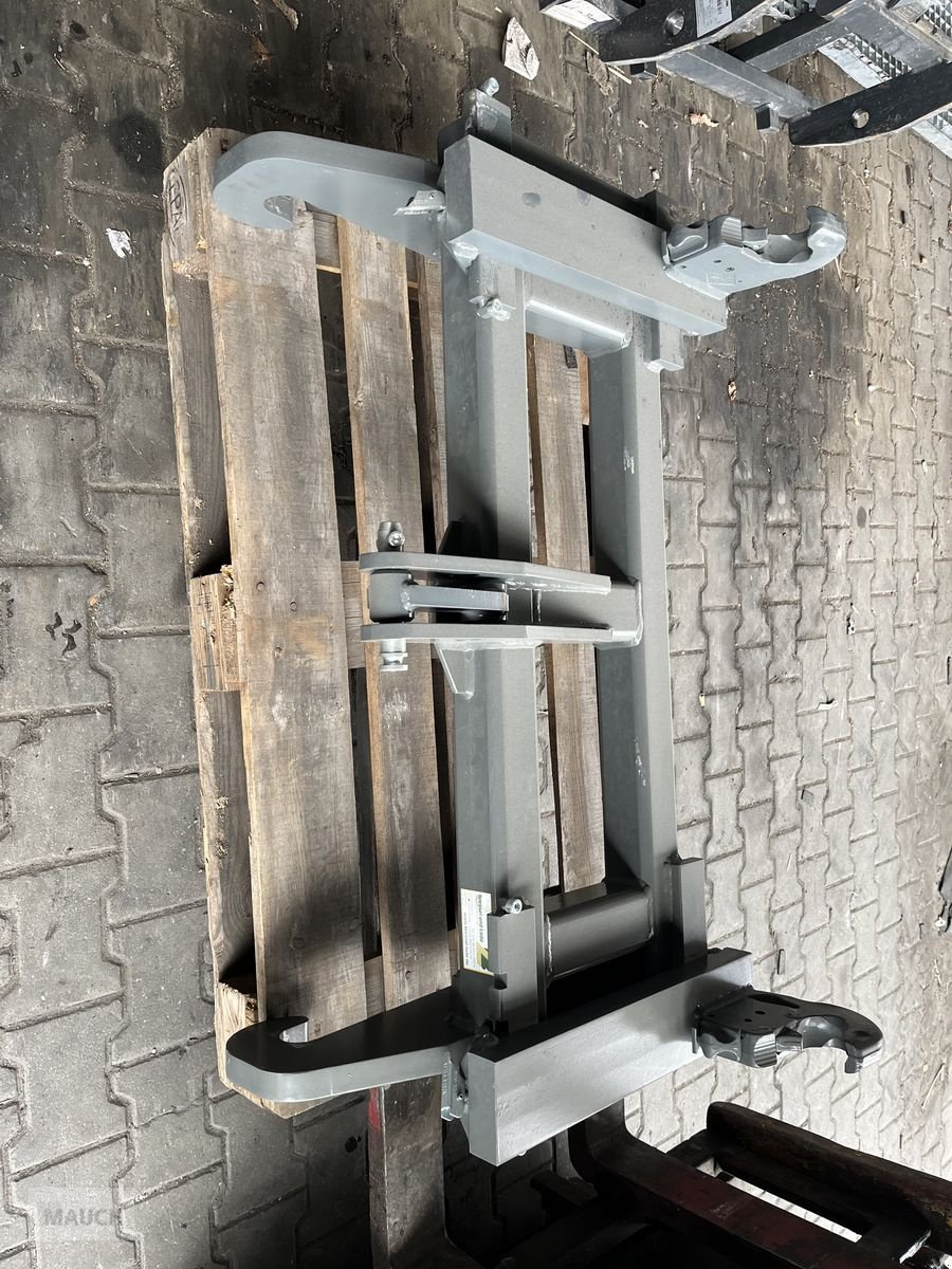Ladeschaufel tip Bressel & Lade Adapter Claas Scorpion auf Dreipunkt A20, Neumaschine in Burgkirchen (Poză 2)